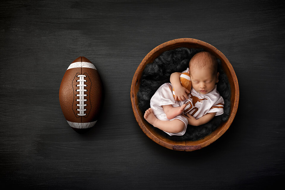 jessica doffing newborn photographer example