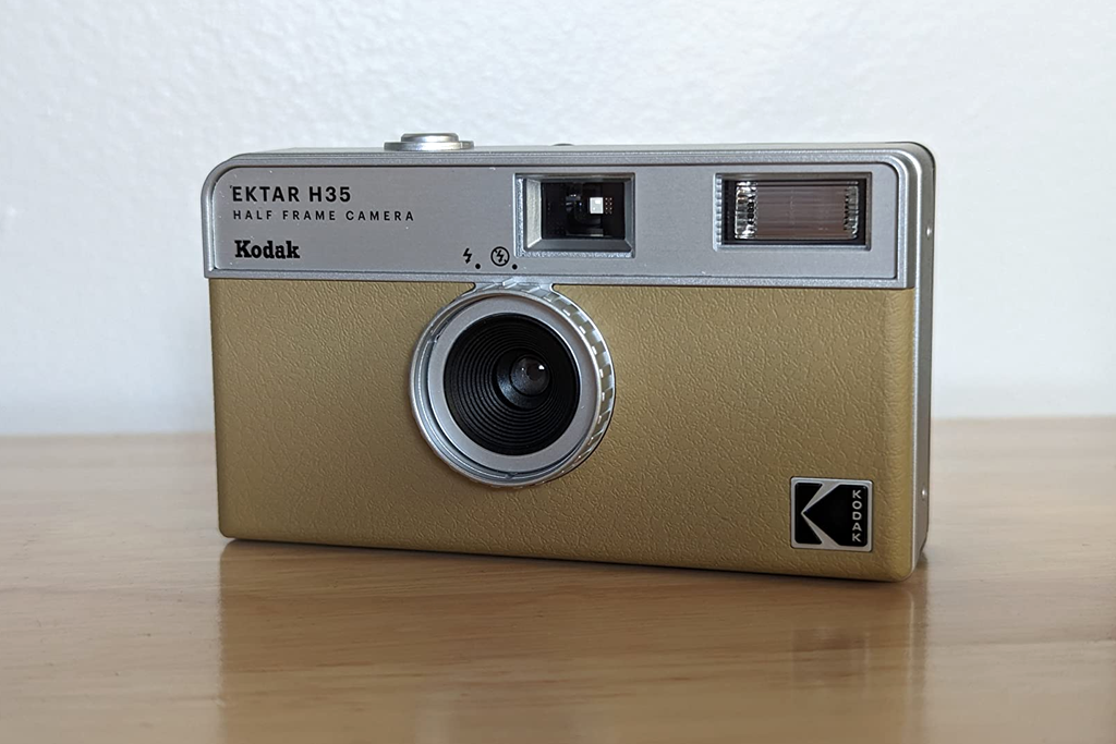kodak ektar h35 half frame film camera