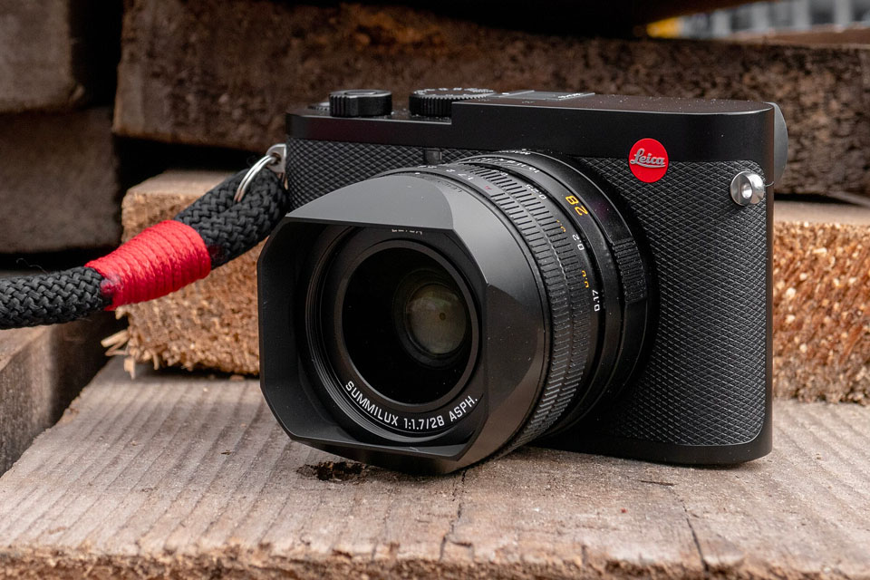 leica q2 camera review