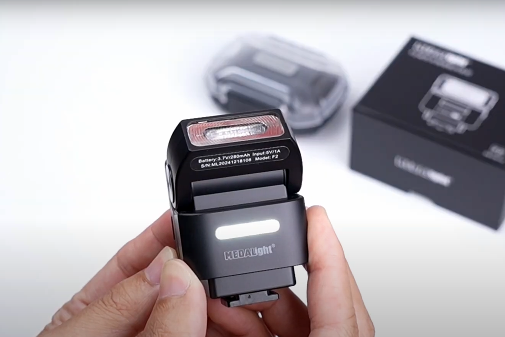 medalight f2 mini flash