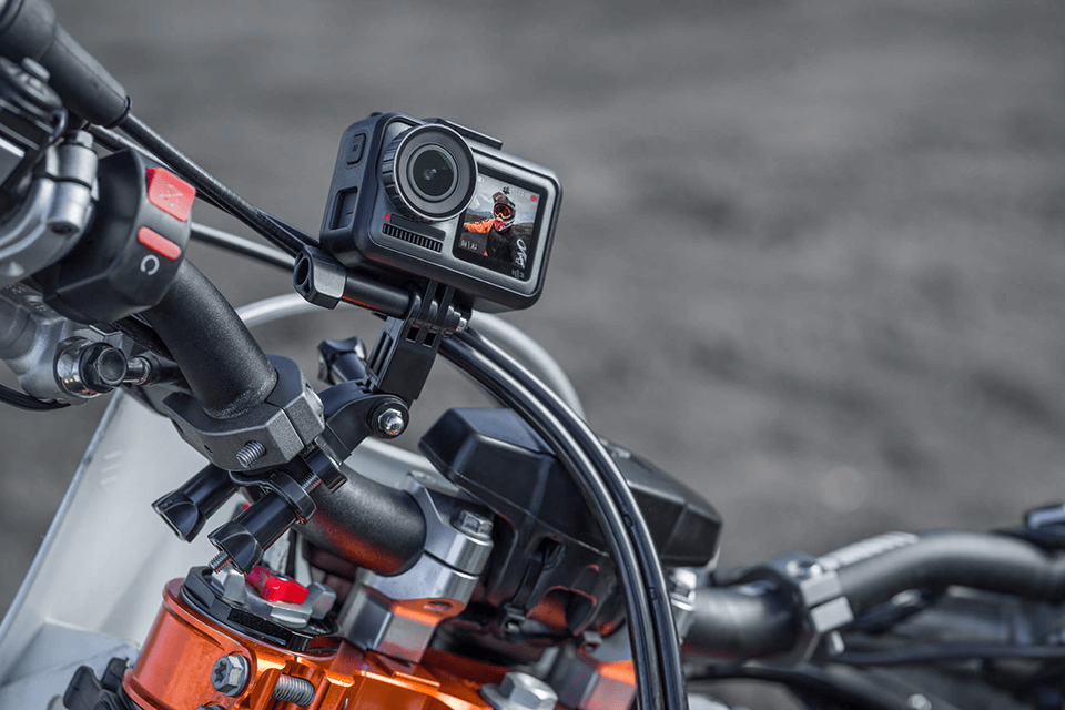 motorcycle helmet camera dji osmo action 4