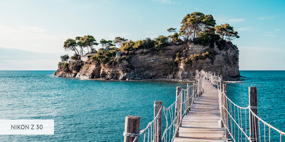 nikon z 30 spegellös kamera för resefoto