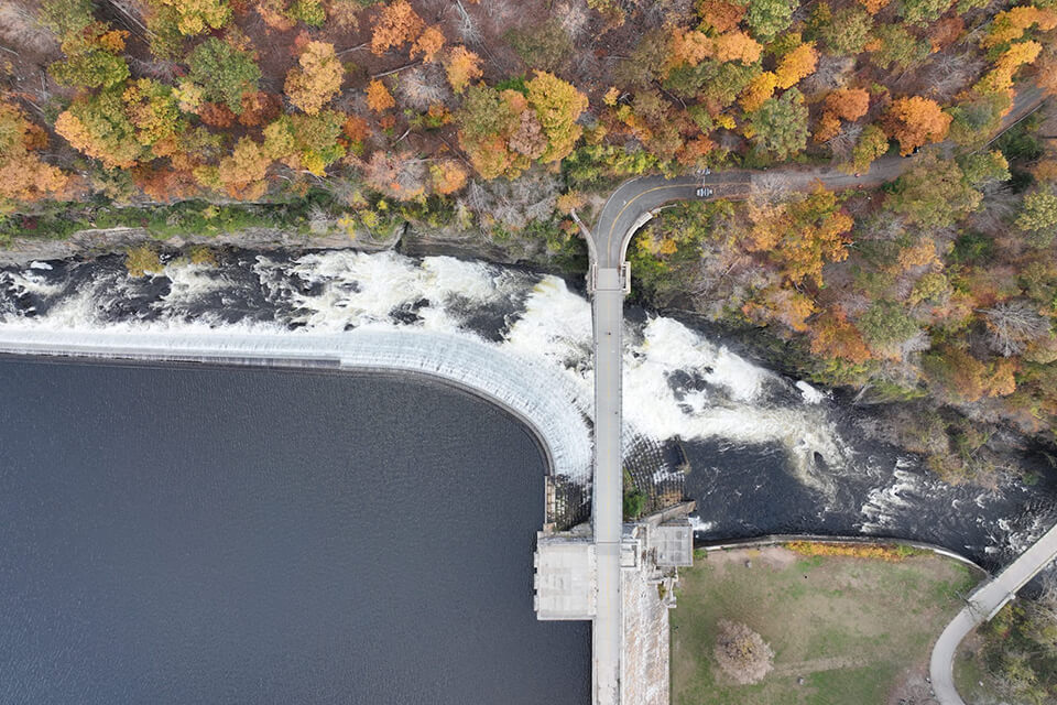 تم التقاط الصورة بـ dji mavic 3