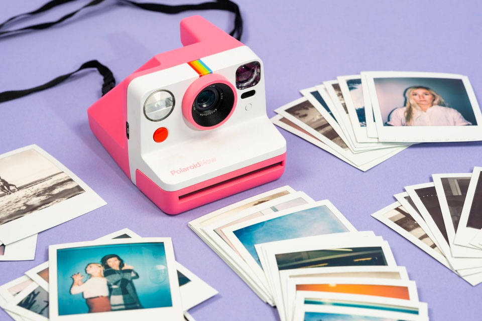 polaroid camera brand