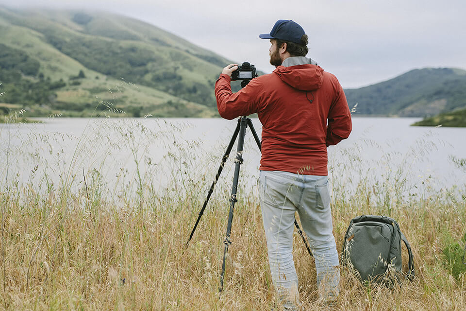 slik sprint pro III budget tripod lifestyle