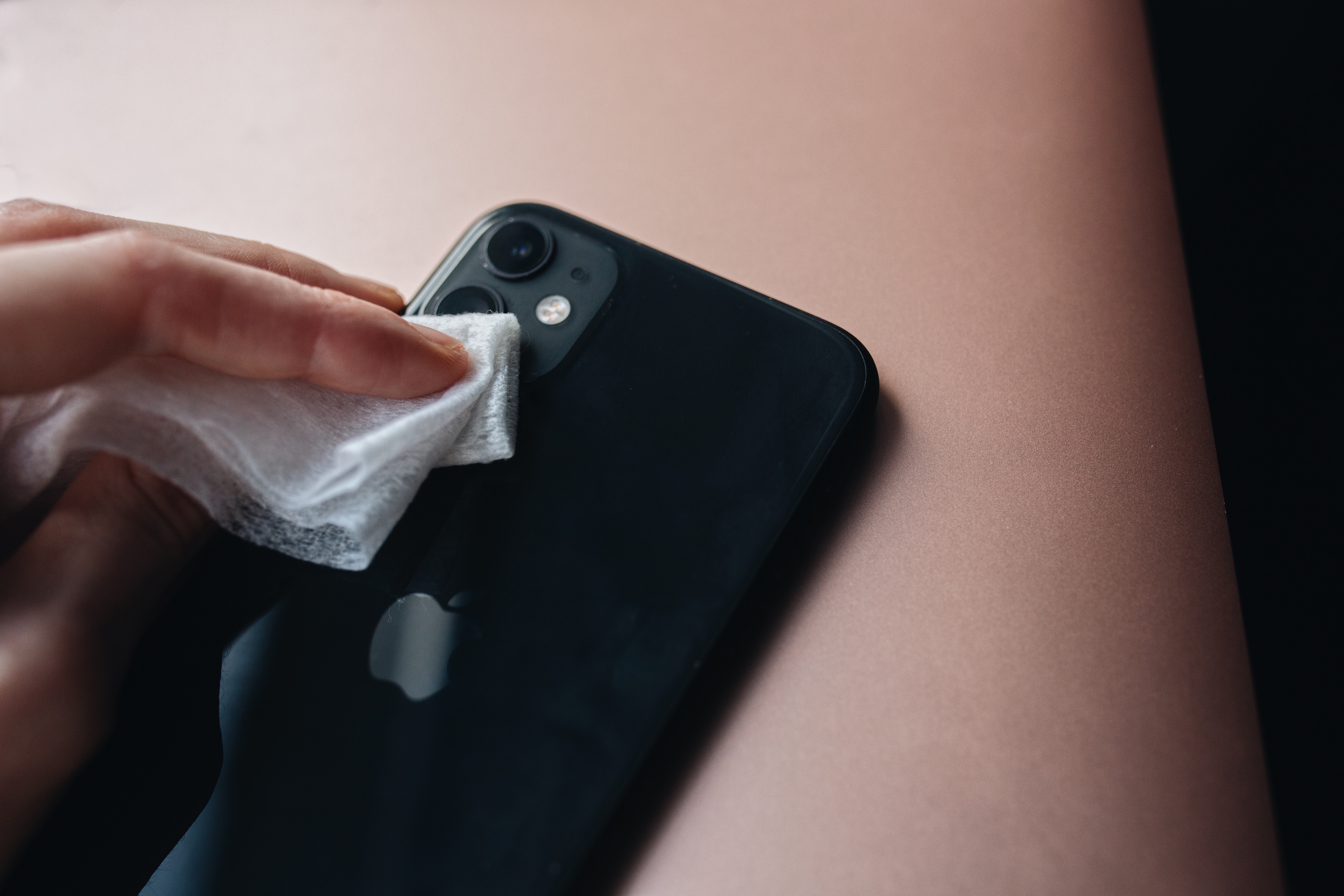 smartphone photography clean lens