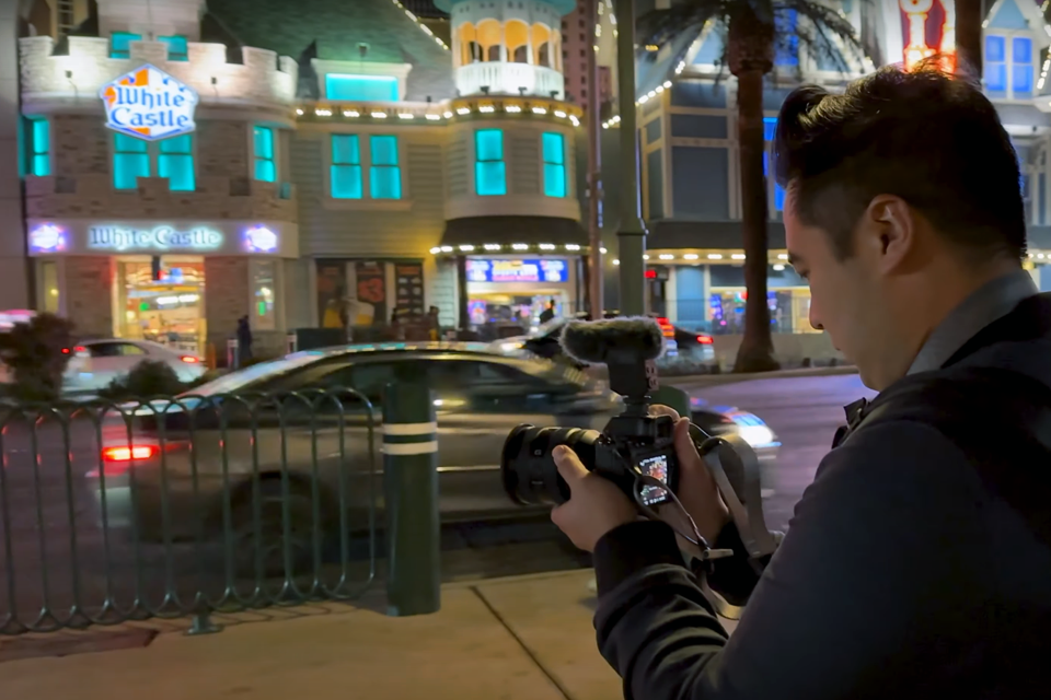 sony 20-70mm g wide angle lens for sony