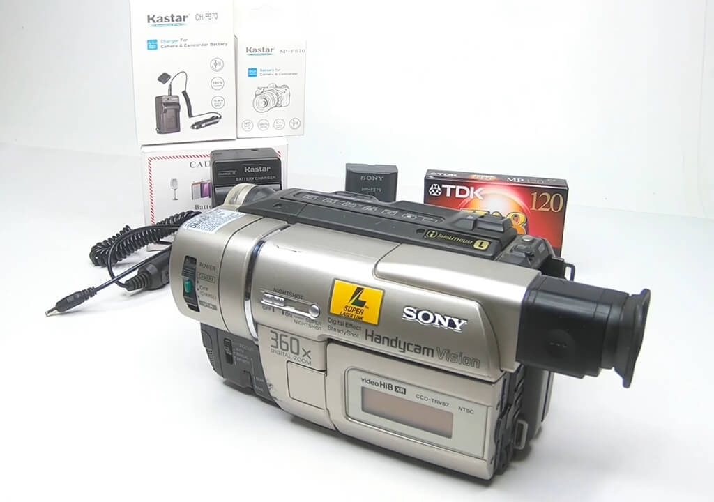 sony handycam ccd-trv87 vintage camcorder