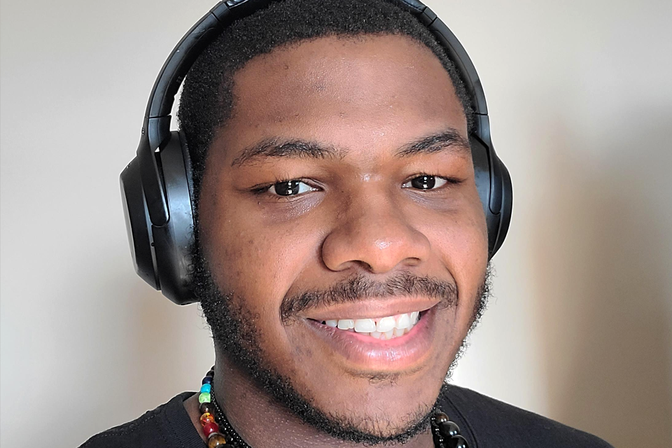 sony wh 1000xm4 headphones for school lifestyle