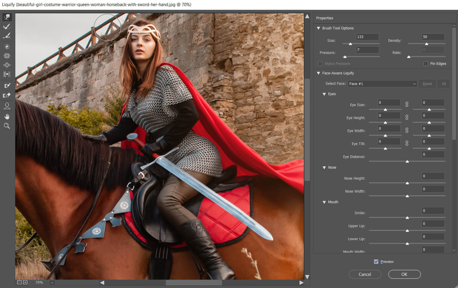 transform the body on pictures of cosplay