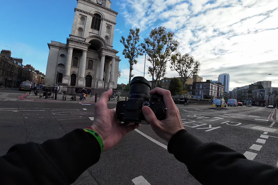 viltrox 20mm fe wide angle lens for sony