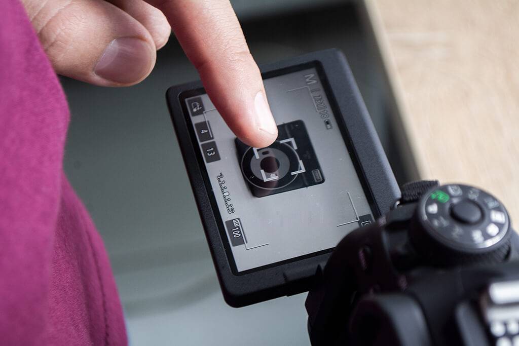 white background product photo shooting